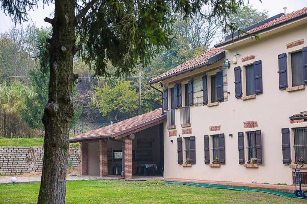 Il Basin Bed & Breakfast Calliano  Exterior foto