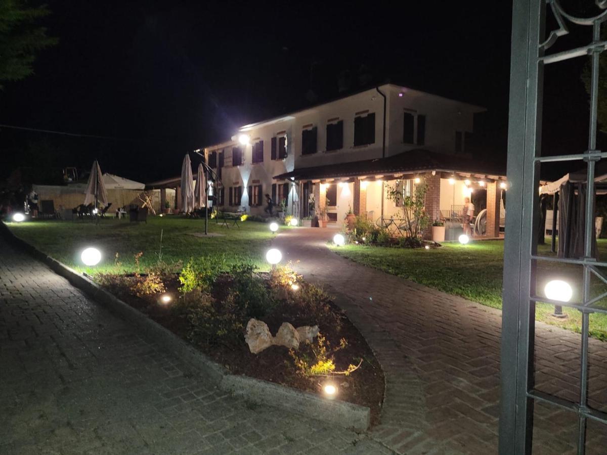Il Basin Bed & Breakfast Calliano  Exterior foto